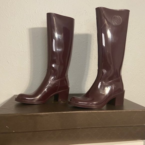 Women's Gucci "Devendra Rubber" low heel boot - Picture 2 of 7